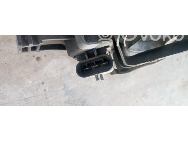 Вентилятор радиатора     13100382    Opel Combo C 