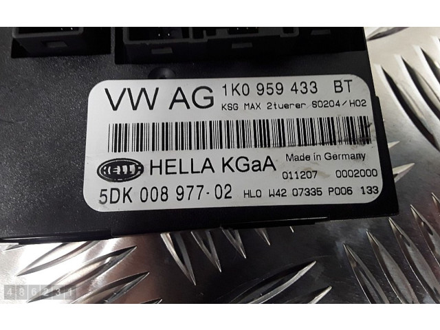 Řídící jednotka 1K0959433BT Volkswagen Tiguan 2009