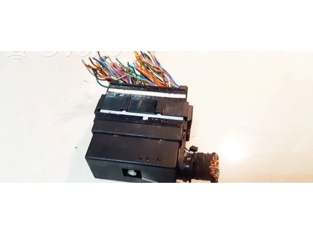 Блок предохранителей     Chevrolet Captiva    