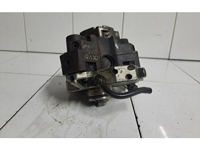 Топливный насос 8642778, 0445010043   Volvo S80