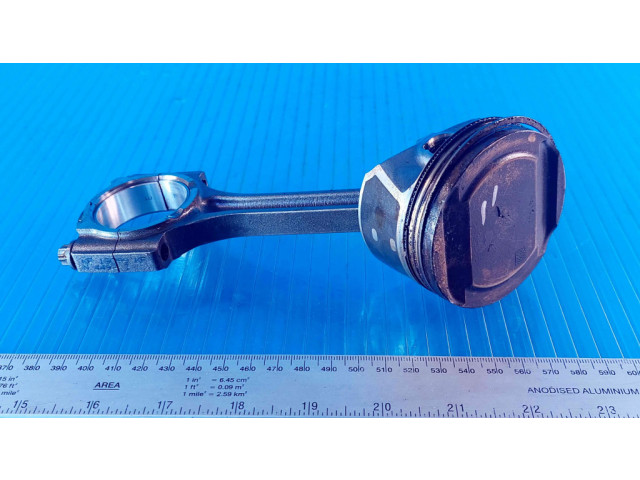 Поршень с шатуном DV5FD RFH1BG6205AA, 0388A1230 Ford Fiesta для дизельного двигателя 1.5