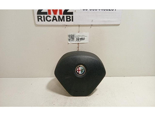 Подушка безопасности водителя 01561068340, 01561068340 Alfa Romeo Giulietta