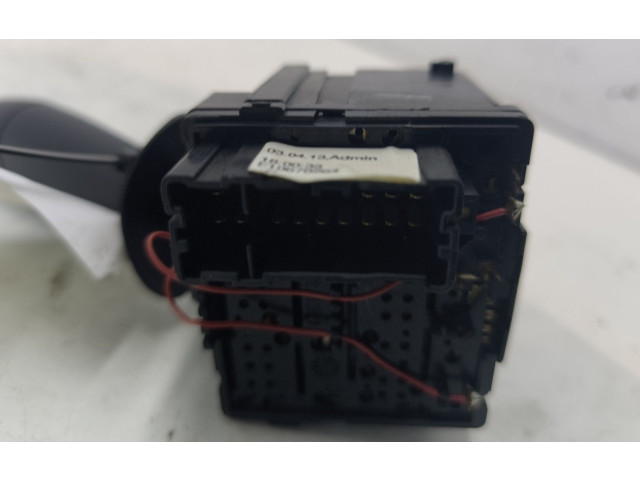 Ручка стеклоочистителей 8201168003 Dacia Logan II