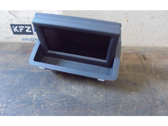 Дисплей       Audi A1