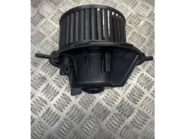 Вентилятор печки 18H12V, TG26 Volkswagen Caddy