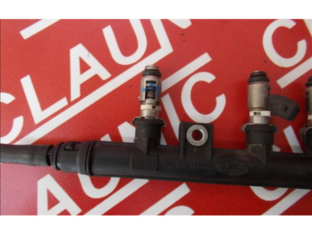 Vstřikovací lišta 3219018301, FII2.011.17.8434   Fiat Punto (188)     