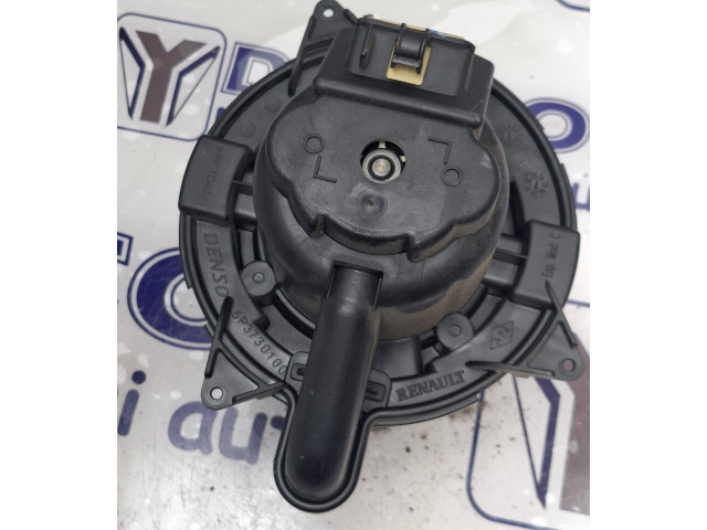 Вентилятор печки Dacia Dokker