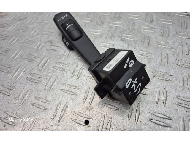 Ручка стеклоочистителей 31275359 Volvo V70