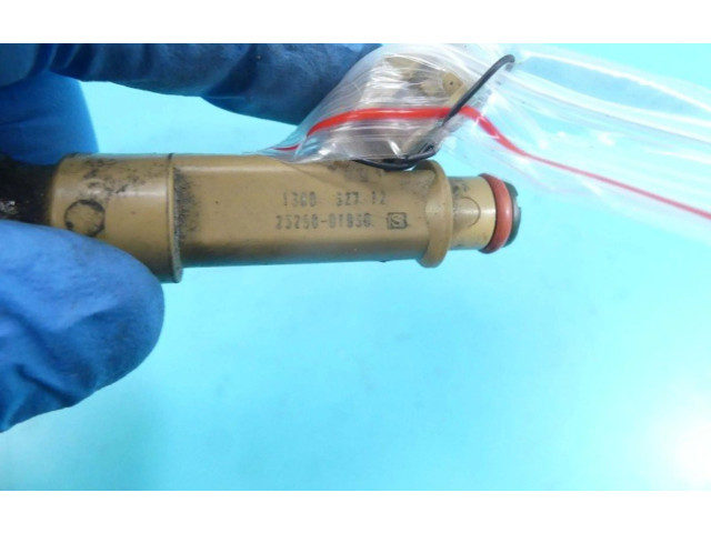 Vstřikovač 23250-0T030, IMPRK1277644 Toyota Corolla E160 E170