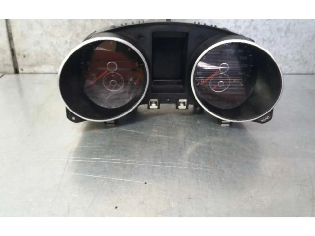 Панель приборов 5K0920861X Volkswagen Golf VI