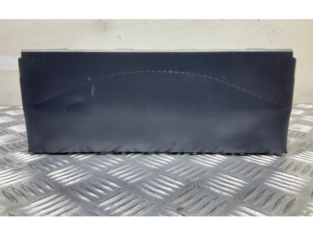 Подушка безопасности для колен 8V2880841A Audi A3 S3 8V