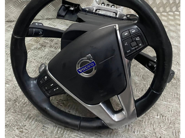 Подушка безопасности водителя 665681001F, MRSU5670655   Volvo XC90