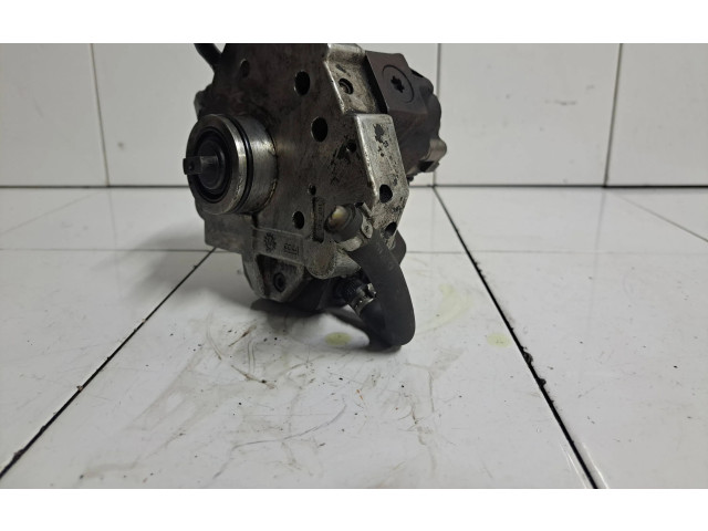 Топливный насос 8642778, 0445010043   Volvo S80