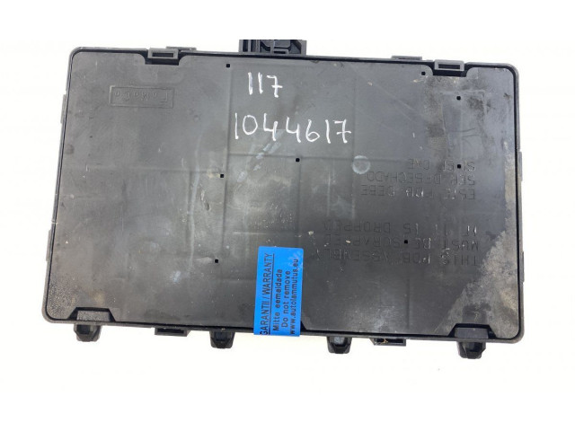 Блок предохранителей 2001133, 2001133 Ford Ranger