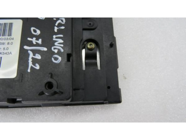 Дисплей 983042648000 Citroen Berlingo