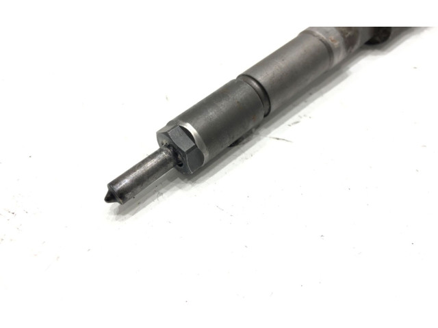 Vstřikovač 23670-33040 Toyota Auris 150