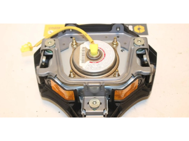 Подушка безопасности водителя E1MA0136270, E1MA0136270 Daihatsu YRV