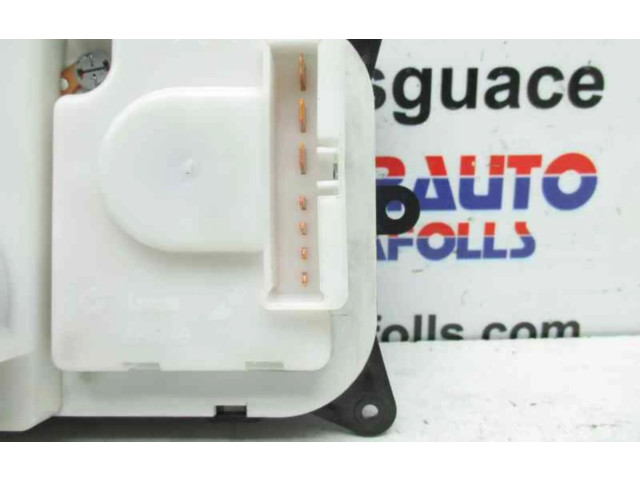 Блок управления климат-контролем P55037533AD Jeep Cherokee III KJ