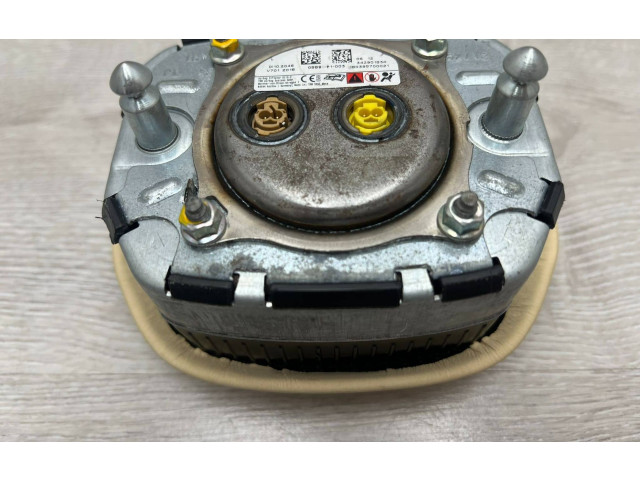 Подушка безопасности водителя Ferrari SF90 Stradale