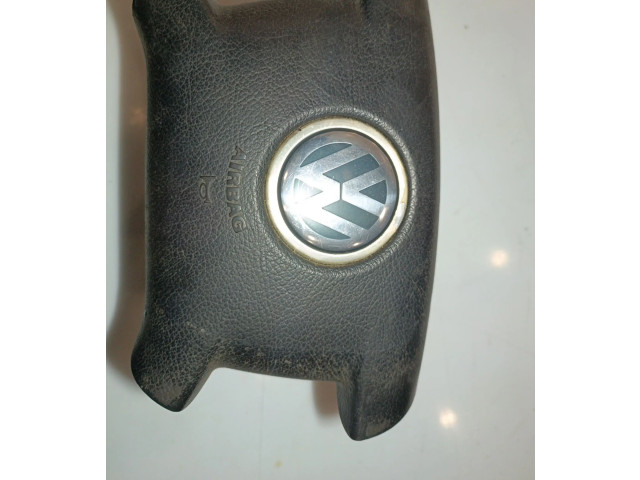 Подушка безопасности водителя 2K0880201B   Volkswagen Caddy