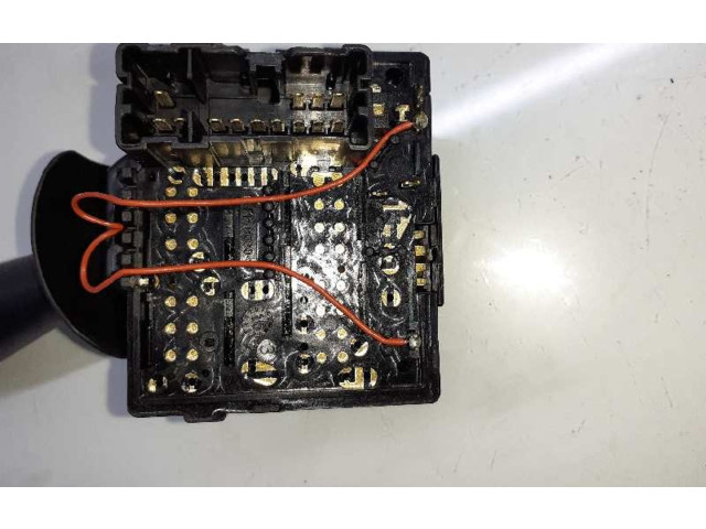 Ручка стеклоочистителей E1109568   Dacia Duster