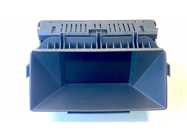 Экран/ дисплей / маленький экран