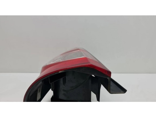 Задний фонарь 8200734825, 62421001 Dacia Sandero