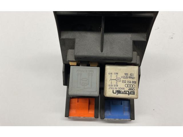 Блок предохранителей 4F1937503 Audi A6 S6 C6 4F