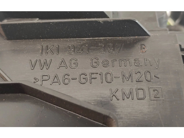 Блок предохранителей  1K1941397, 1K1941824   Skoda Octavia Mk2 (1Z)    