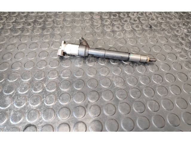 Форсунка 55570012 Opel Meriva B