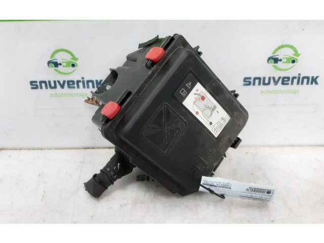 Pojistková skříňka 30S454004502, 882341633 Peugeot 208 2021