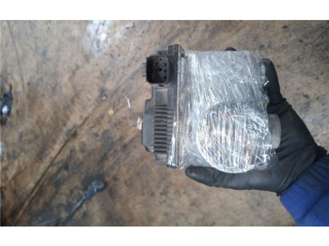 Vstřikovací lišta Nissan Primera