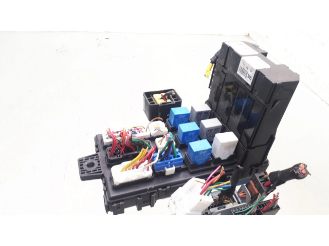 Pojistková skříňka 9540026500, 952242D000 Hyundai Santa Fe 2005