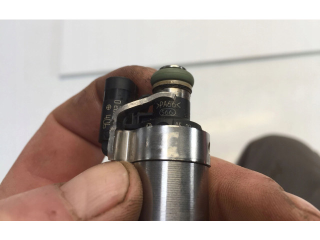 Форсунка 32208203 Volvo XC40