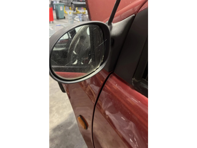 Зеркало электрическое        Renault Twingo I  1999 - 2006 года   