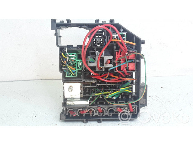 Блок предохранителей 1S7T14A481AA Ford Mondeo Mk III