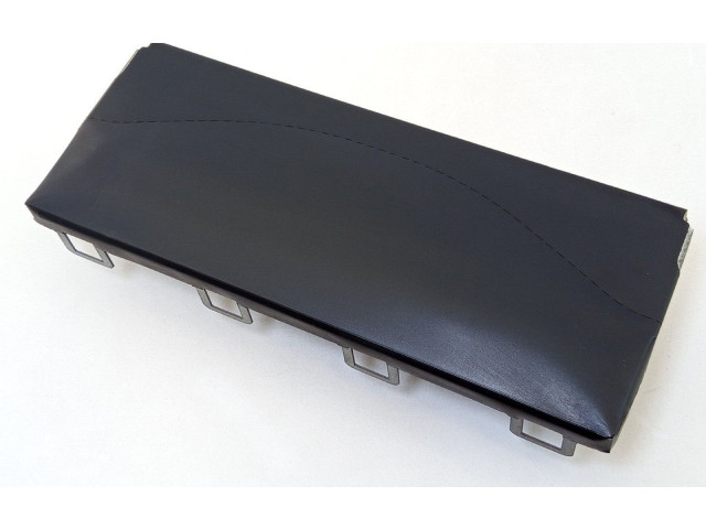 Подушка безопасности для колен 5G1880841C Volkswagen Golf VII