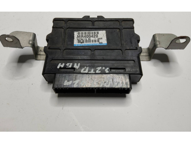 Блок управления АБС MR400420, X2T34172 Mitsubishi Pajero