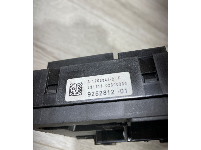 Pojistková skříňka 9252812, 317033452 BMW 7 F01 F02 F03 F04 2012