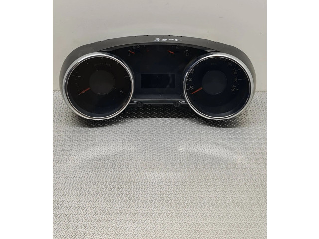 Přístrojová deska Peugeot 3008 I 2011 9666174980, 00321072