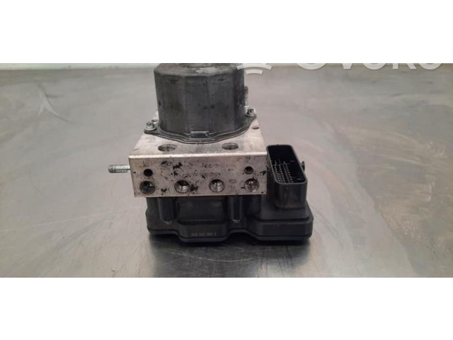 Řídící jednotka A0004314000   Mercedes-Benz GLA W156 2019