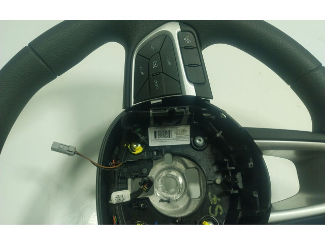 Руль Jeep Renegade  2014 -  года 07357078080      