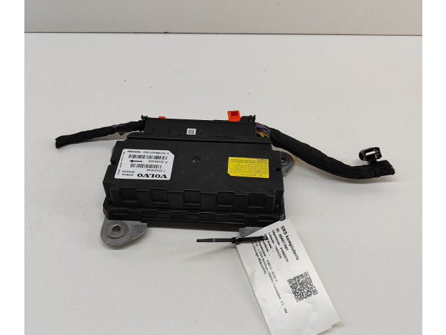 Блок подушек безопасности 32395428   Volvo XC90