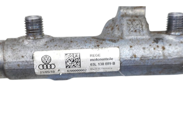 Топливная рампа 03L130089AA, 03L130089AA   Audi A1  