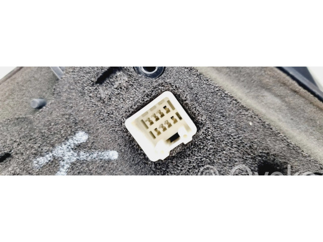 Зеркало электрическое левое Mazda 3 I 2003-2006 года