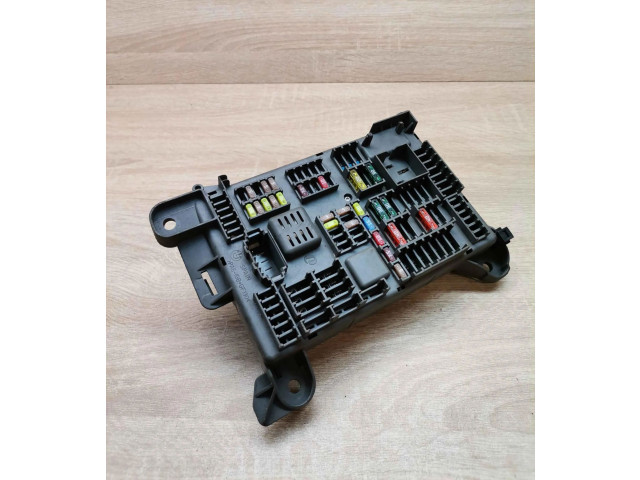 Pojistková skříňka 101208, 003841 BMW 1 E81 E87 2004