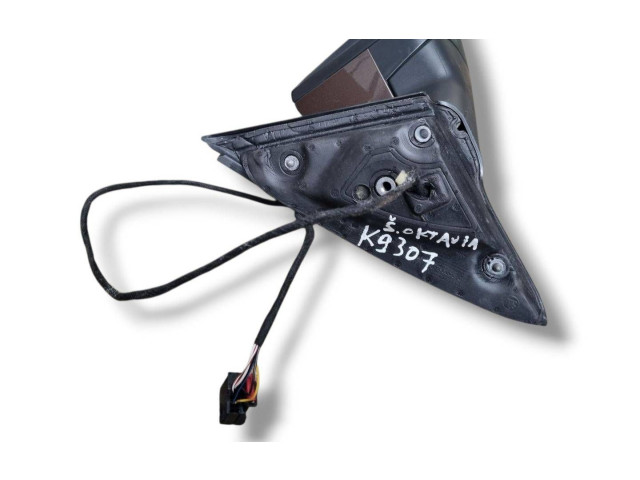 Зеркало электрическое Skoda Octavia Mk3 (5E) 2013 - 2019 года