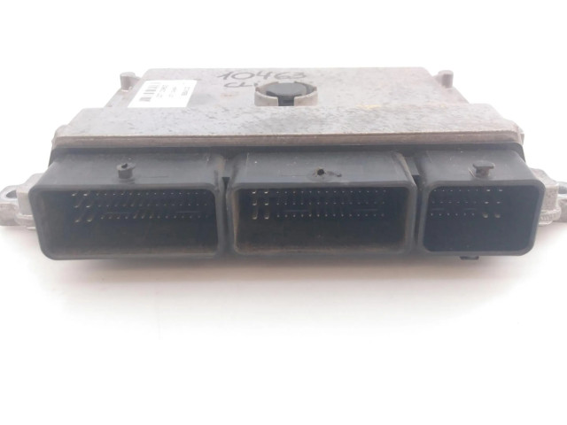 Блок управления двигателя 237102982S, 237105499R   Renault Clio IV