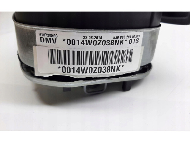 Подушка безопасности водителя Skoda Fabia Mk1 (6Y)