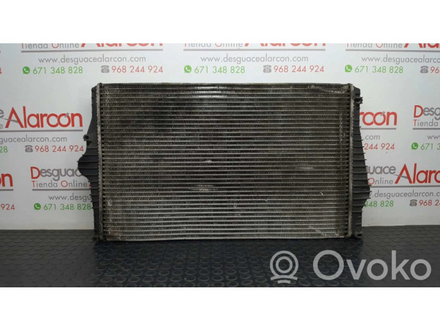 Интеркулер  818280, 31274553   Volvo XC90 